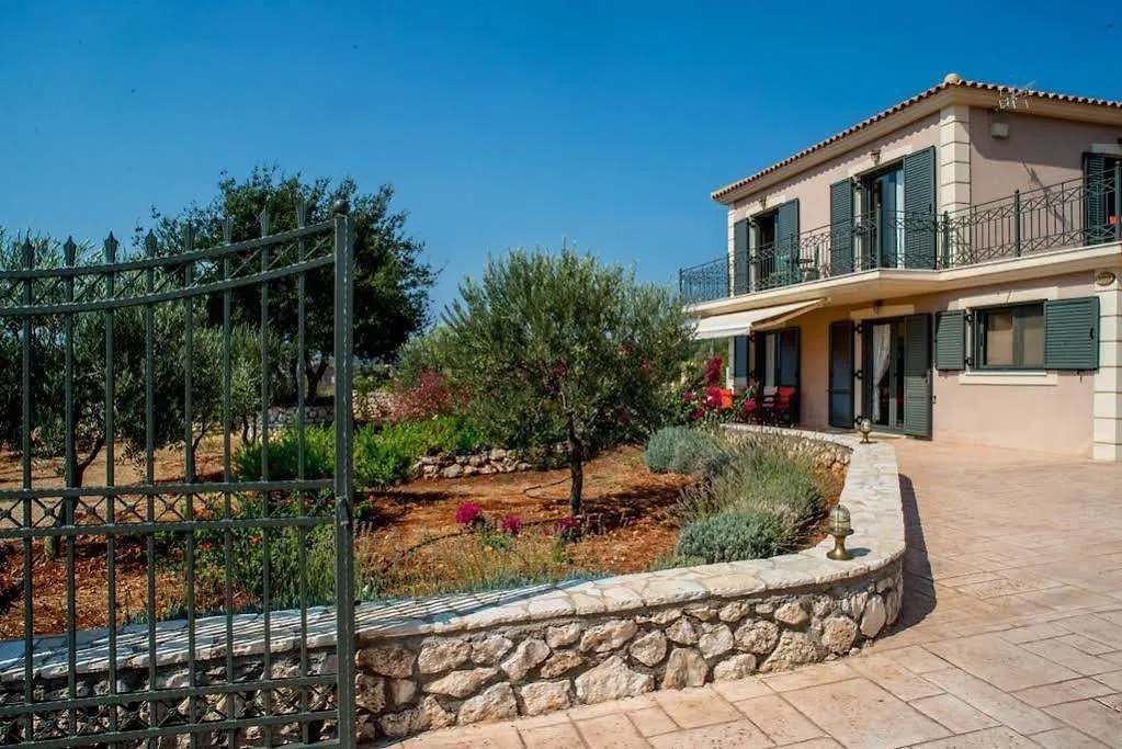 ** Hotel Korallis Villas Livathos  Grecia